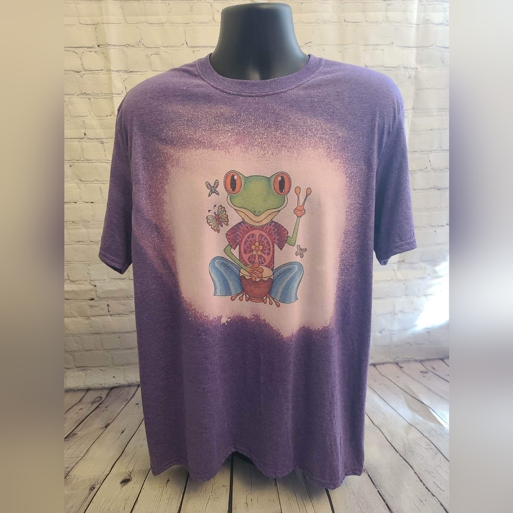 Like new bleached t-shirt